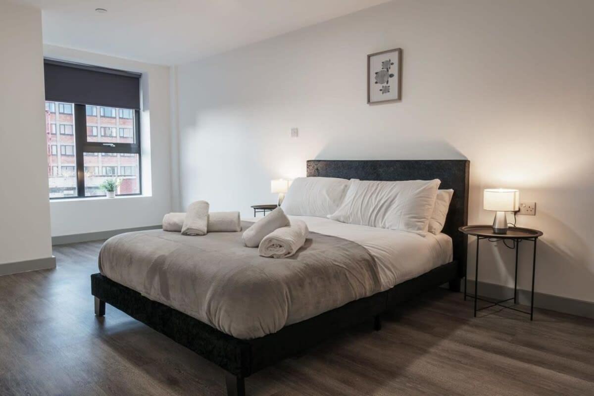 Modern 1 Bed Apartment In Liverpool Centre Esterno foto
